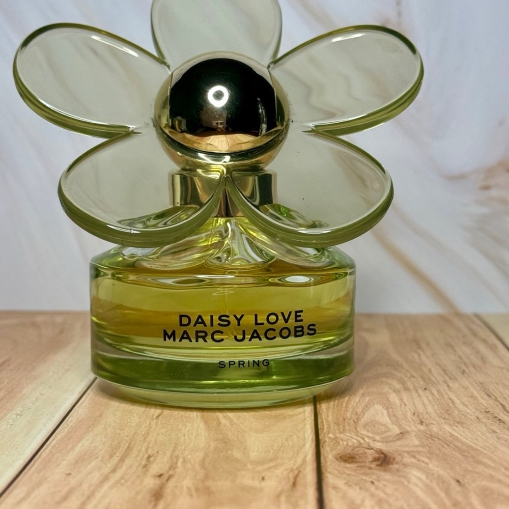 Daisy Love Marc Jacobs Spring EDT 1.6 fl oz - Picture 1 of 4